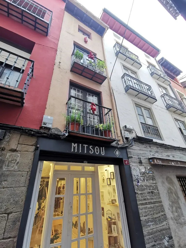 Mitsou Art Shop & Studio