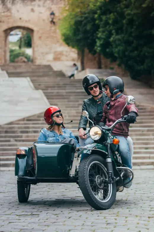 BrightSide Tours Barcelona | Private Tours by Sidecar