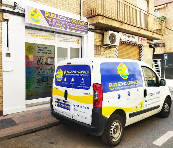 Publizona Granada / Servicios Publicitarios Profesionales